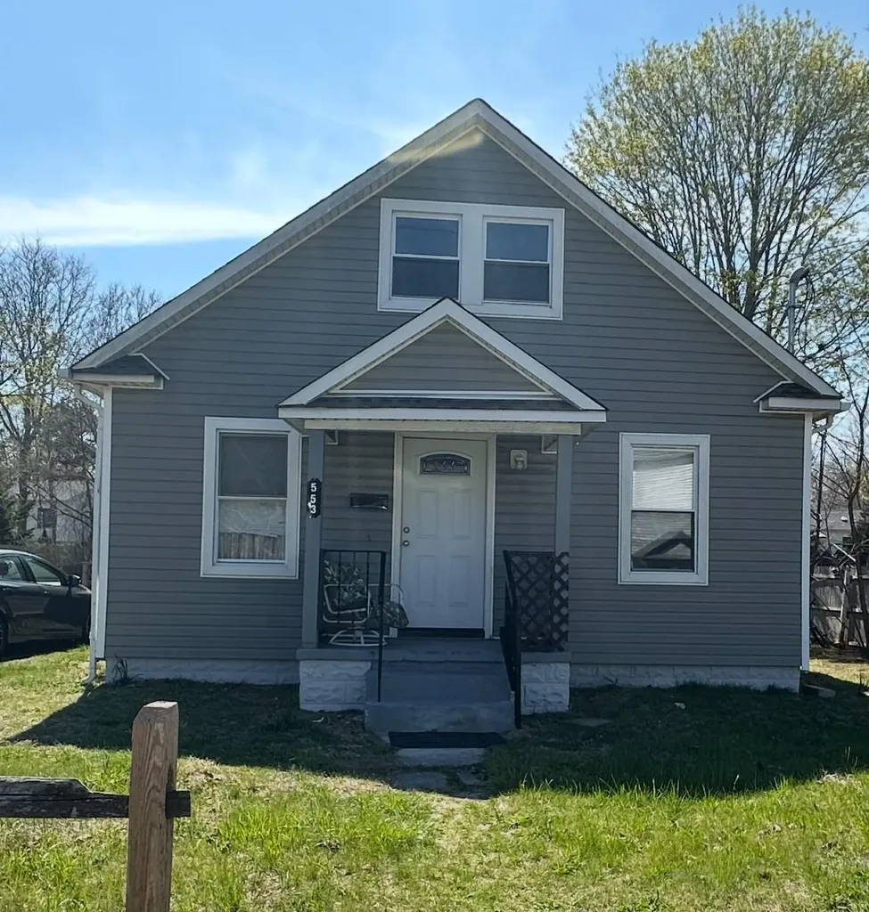 553 Raynor Avenue Riverhead NY 11901