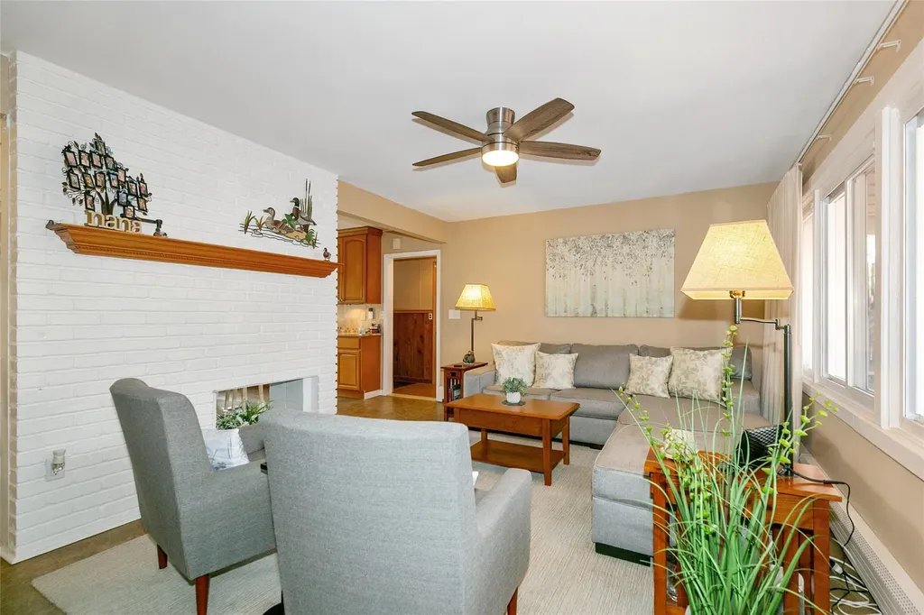 39 Mallard Road Levittown NY 11756
