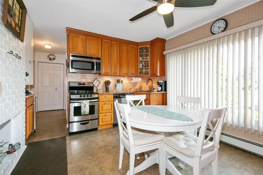 39 Mallard Road Levittown NY 11756