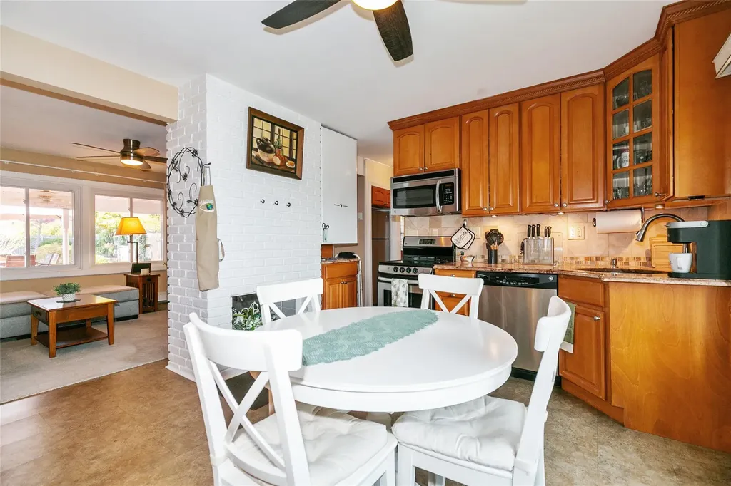39 Mallard Road Levittown NY 11756