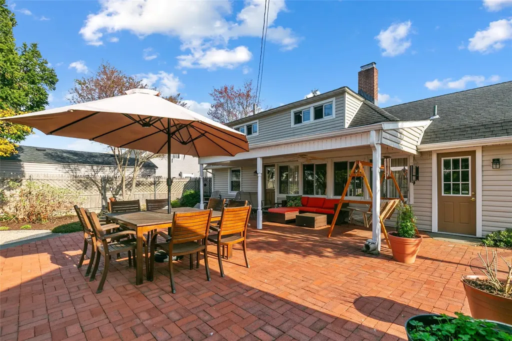 39 Mallard Road Levittown NY 11756