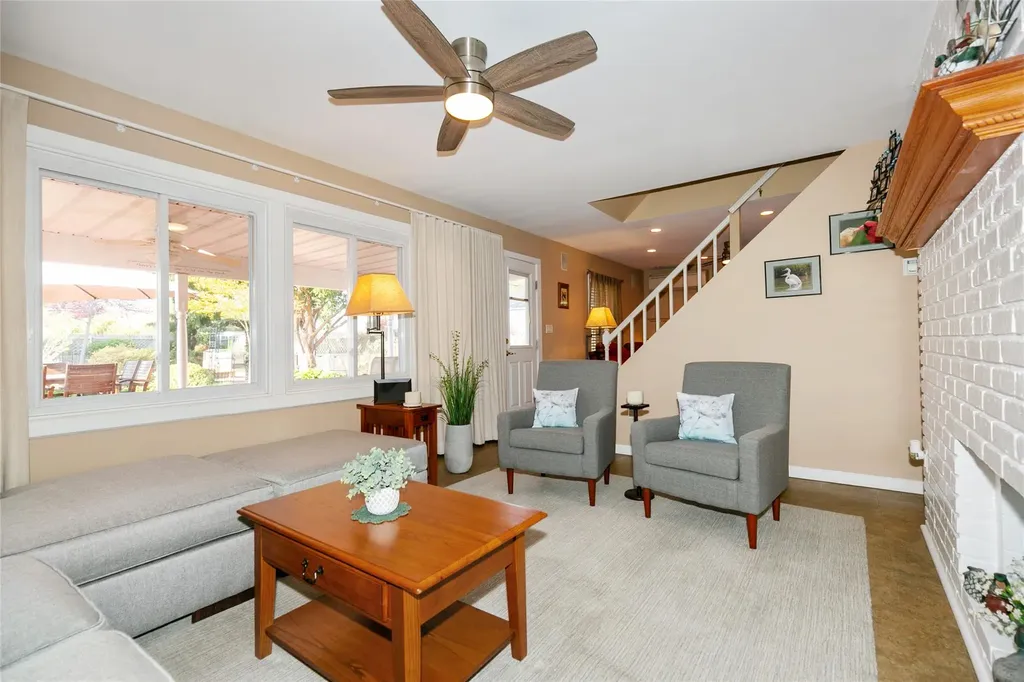 39 Mallard Road Levittown NY 11756