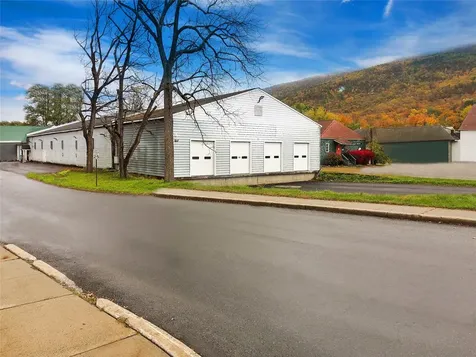 202 Canal Street Ellenville NY 12428
