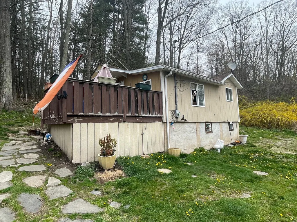 24 Cedar Road Wurtsboro NY 12790