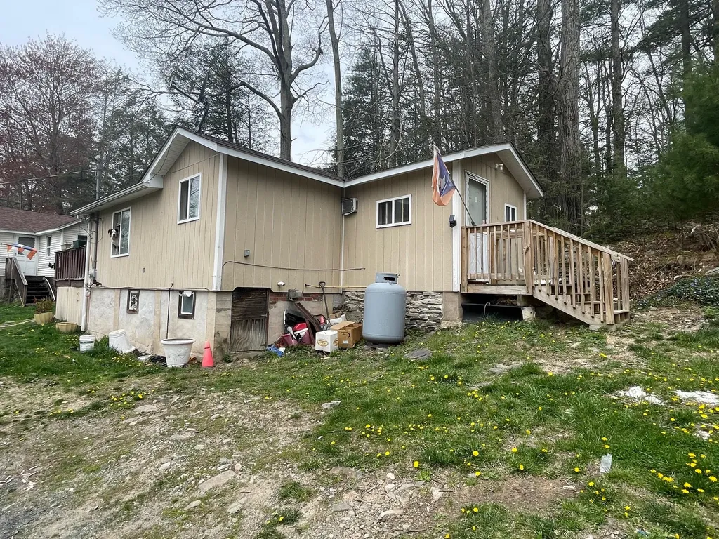 24 Cedar Road Wurtsboro NY 12790