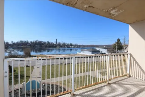 141 E Lake Boulevard Mahopac NY 10541
