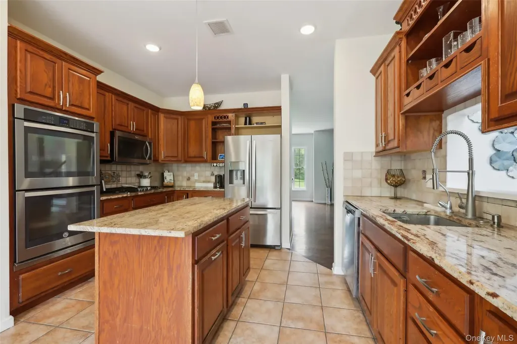 20 Trudy Drive Campbell Hall NY 10916