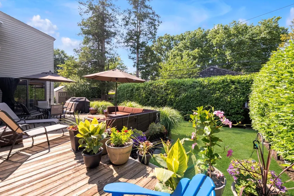 68 Argyle Road Albertson NY 11507