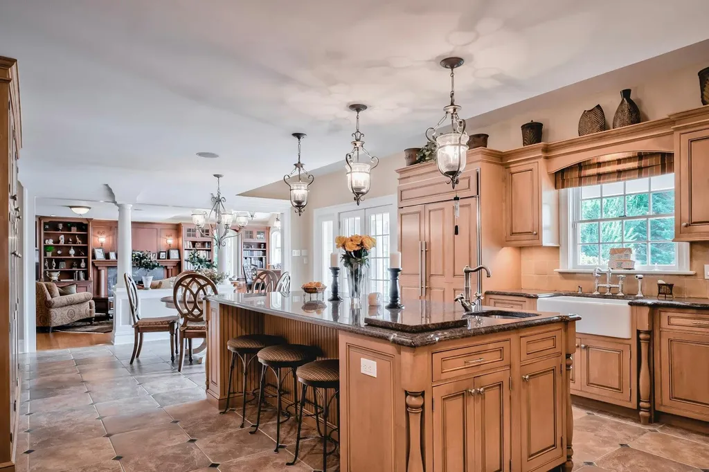 9 Clancy Drive Northport NY 11768