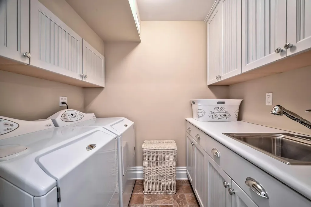 9 Clancy Drive Northport NY 11768