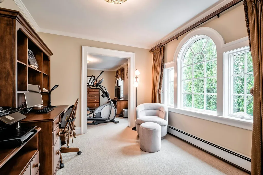 9 Clancy Drive Northport NY 11768