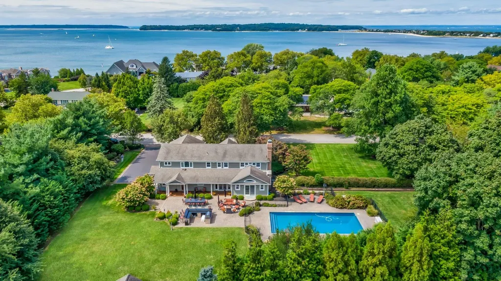 9 Clancy Drive Northport NY 11768