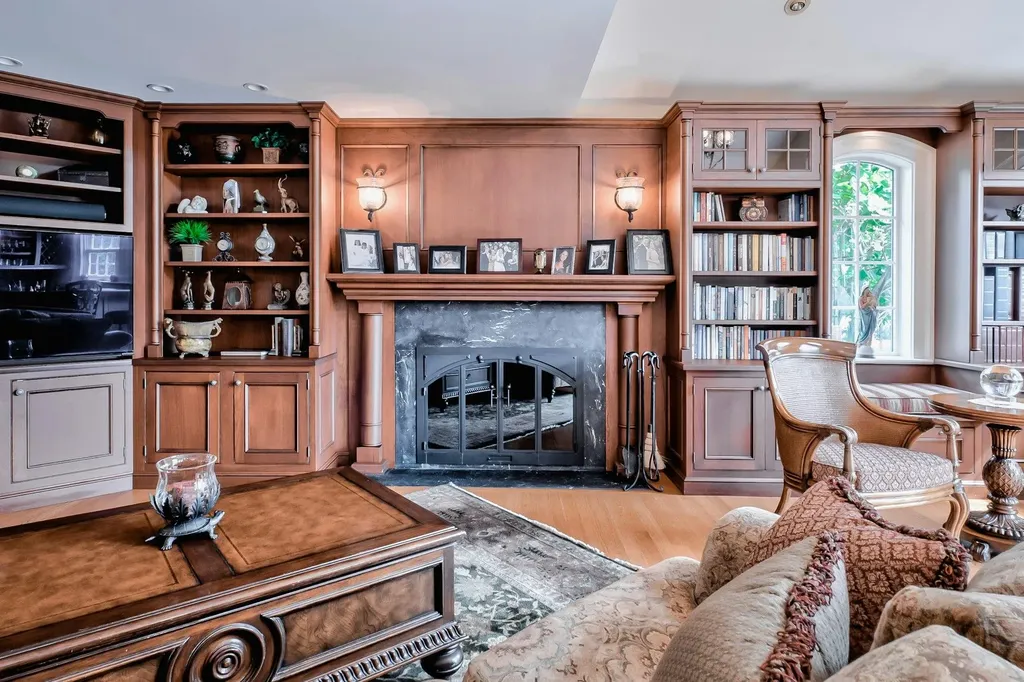 9 Clancy Drive Northport NY 11768