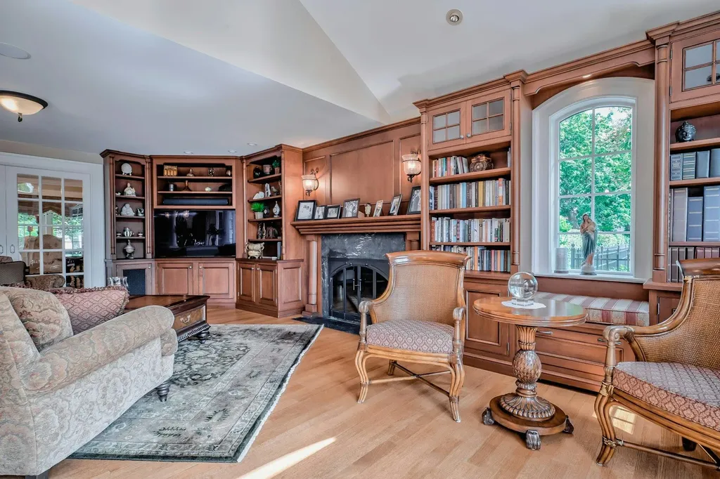 9 Clancy Drive Northport NY 11768