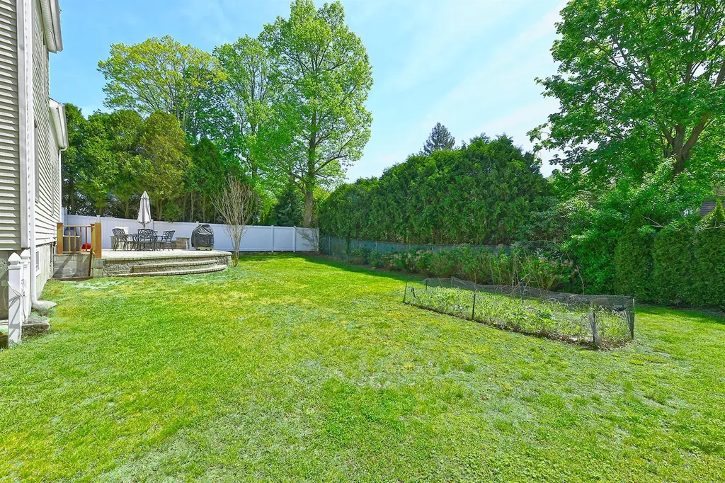 131 Juniper Road Kings Park NY 11754