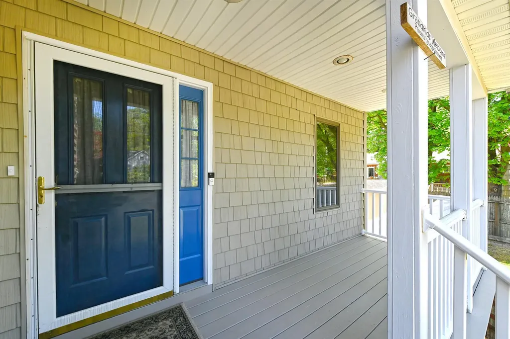 131 Juniper Road Kings Park NY 11754