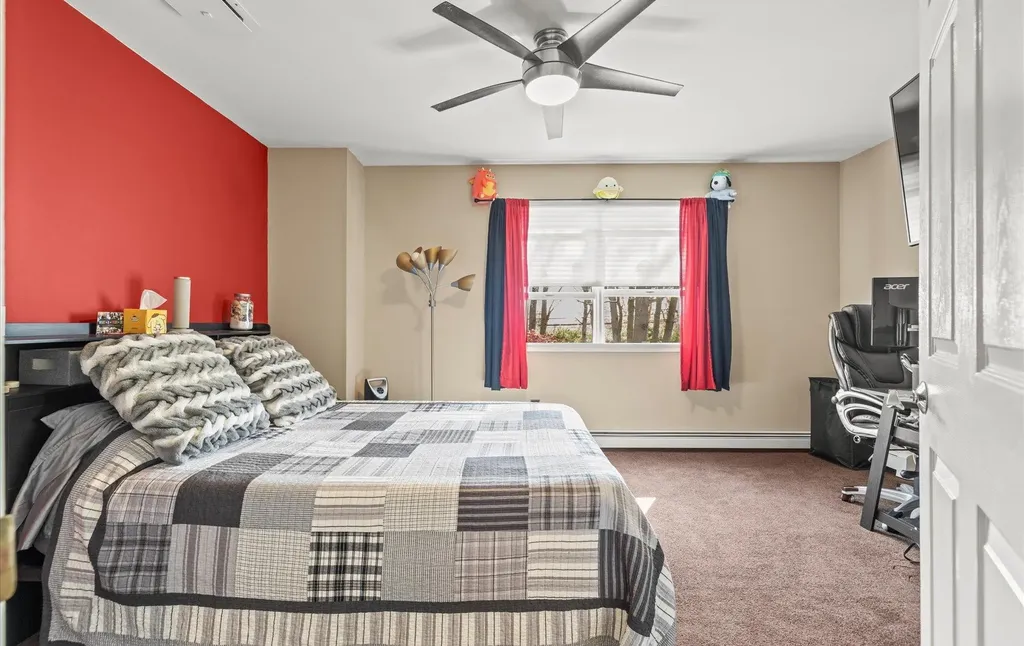 144 Kings Park Road Commack NY 11725