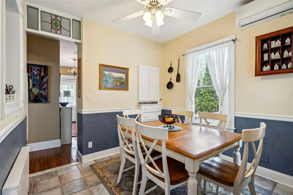 41 Gates Avenue Malverne NY 11565