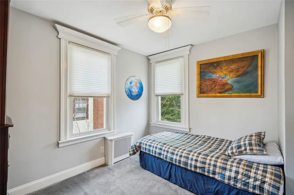 41 Gates Avenue Malverne NY 11565