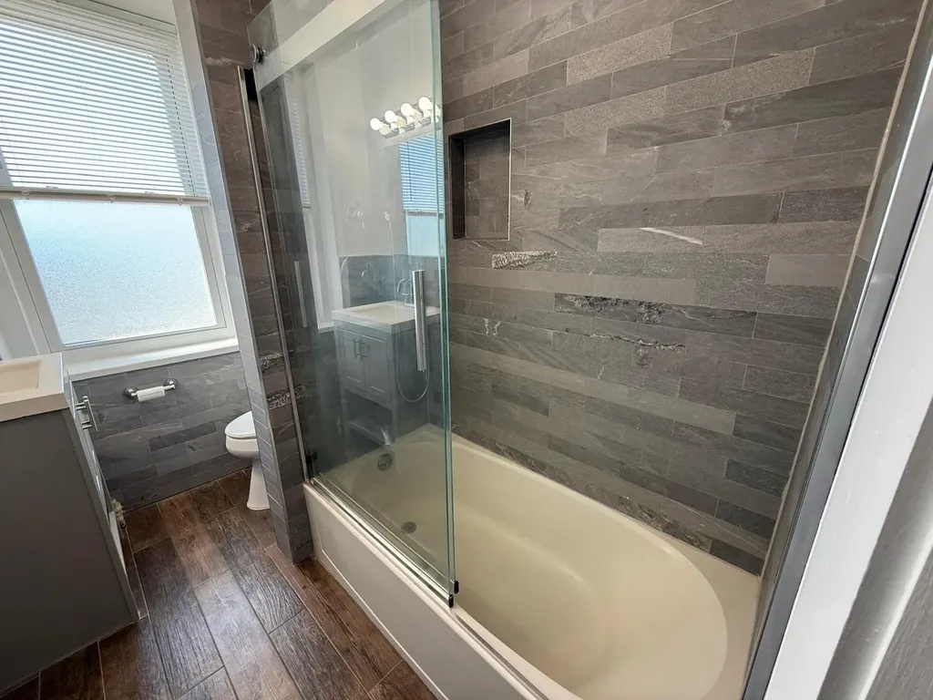 16 New Street Hewlett NY 11557