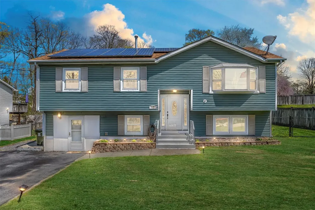 12 Marcy Lane Middletown NY 10941