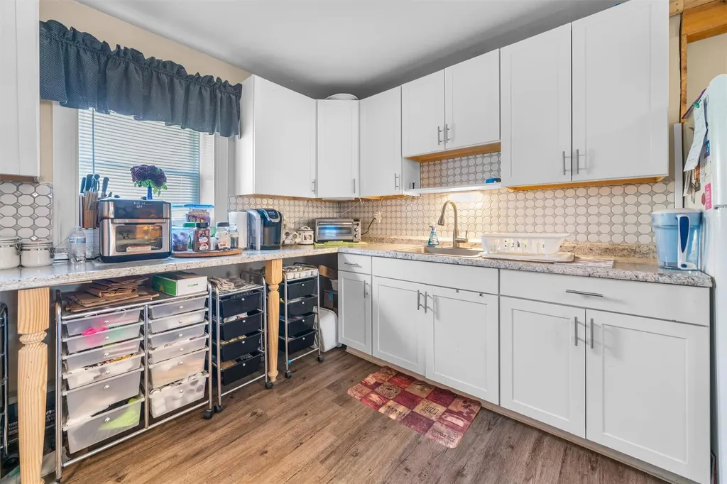 12 Marcy Lane Middletown NY 10941
