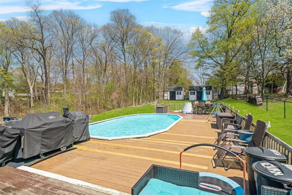 12 Marcy Lane Middletown NY 10941