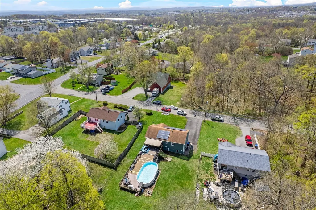 12 Marcy Lane Middletown NY 10941