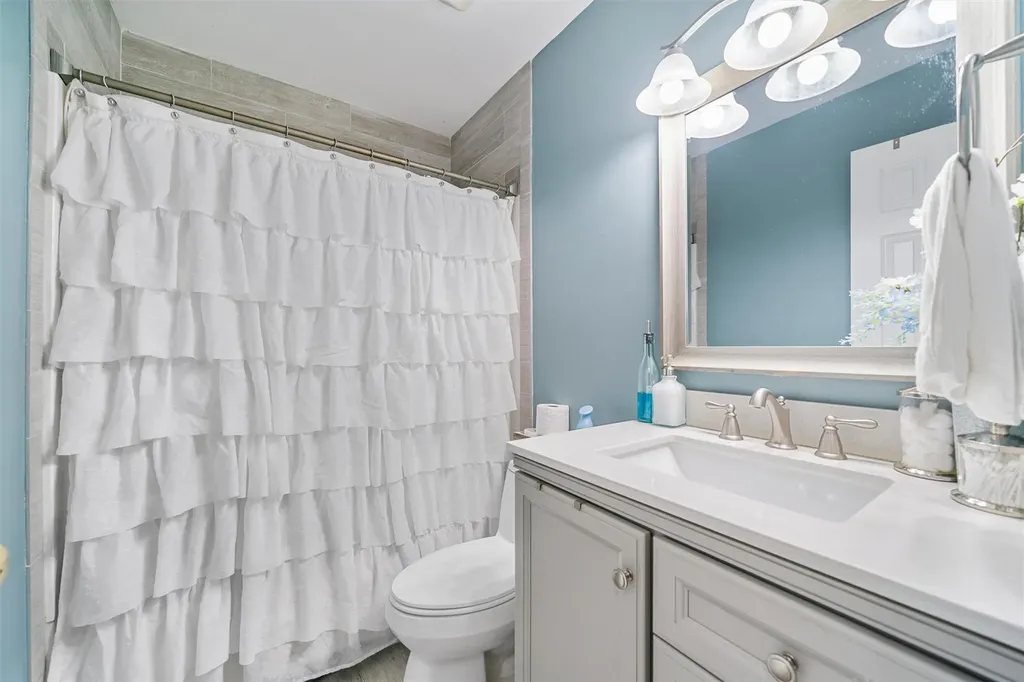 12 Marcy Lane Middletown NY 10941