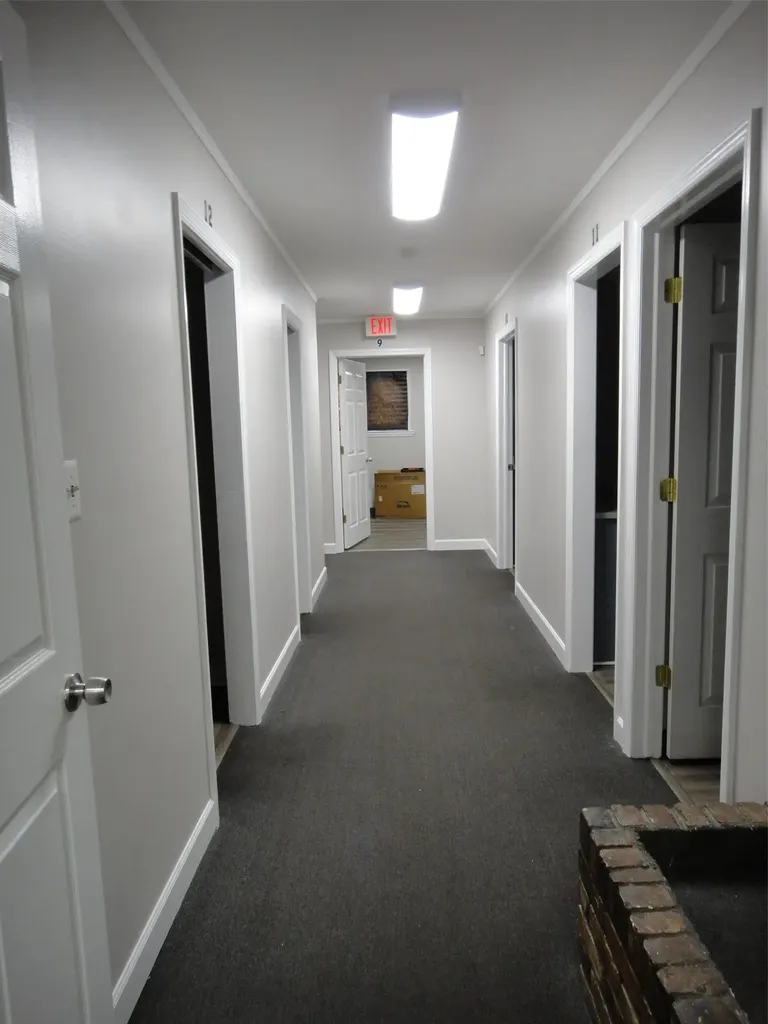 109 Carleton Central Islip NY 11722