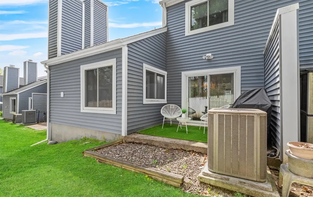 2 Hendrick Hills Peekskill NY 10566