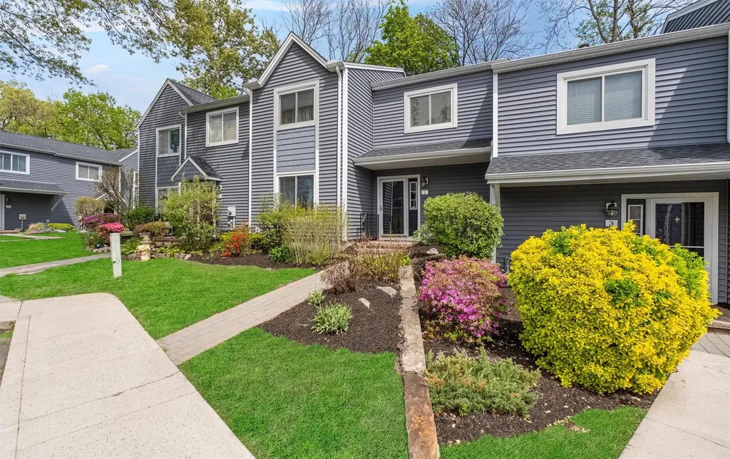 2 Hendrick Hills Peekskill NY 10566