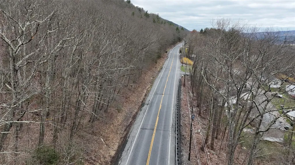 Route 52 Wawarsing NY 12489