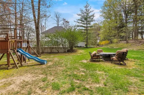 1 Meadow Court Cortlandt Manor NY 10567
