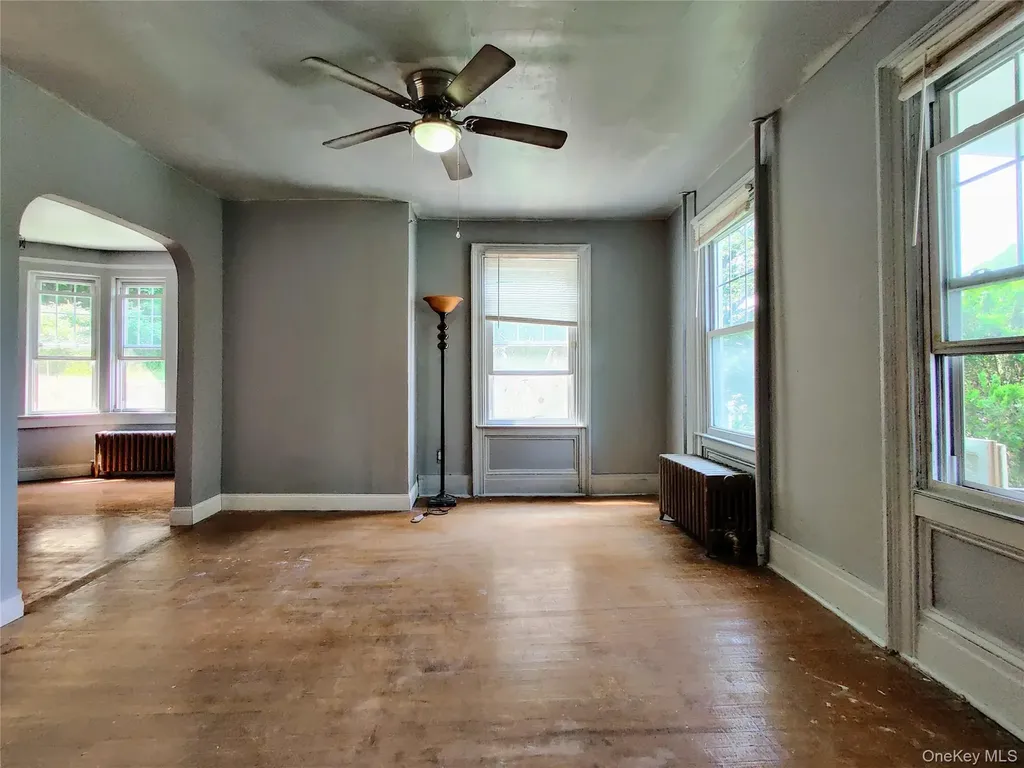 635 N Division Street Peekskill NY 10566