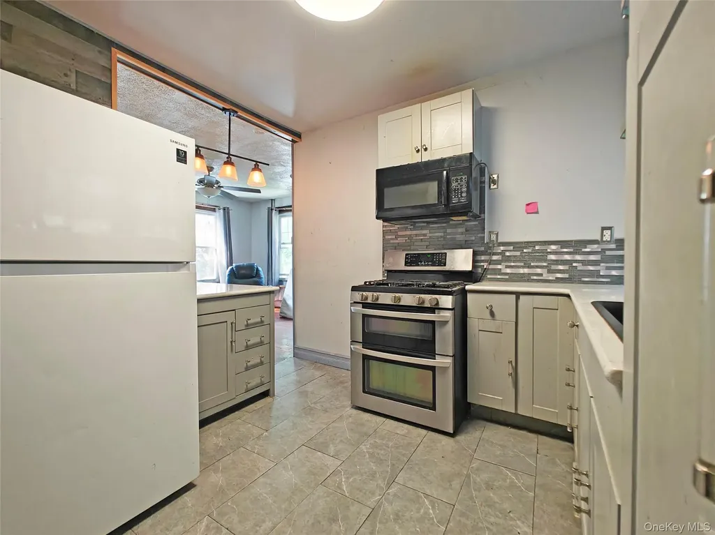 635 N Division Street Peekskill NY 10566