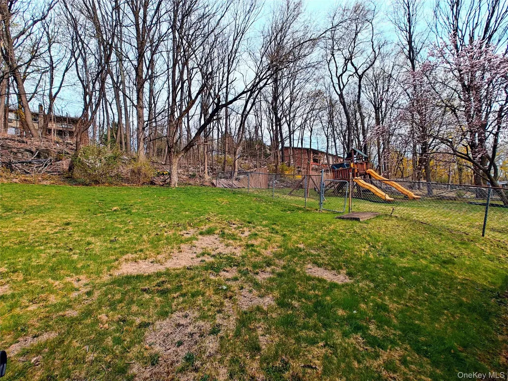 635 N Division Street Peekskill NY 10566