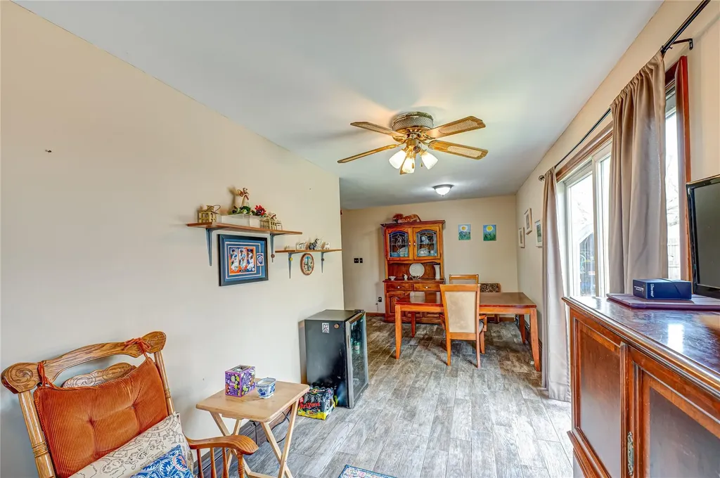 46 Stone Lane Levittown NY 11756