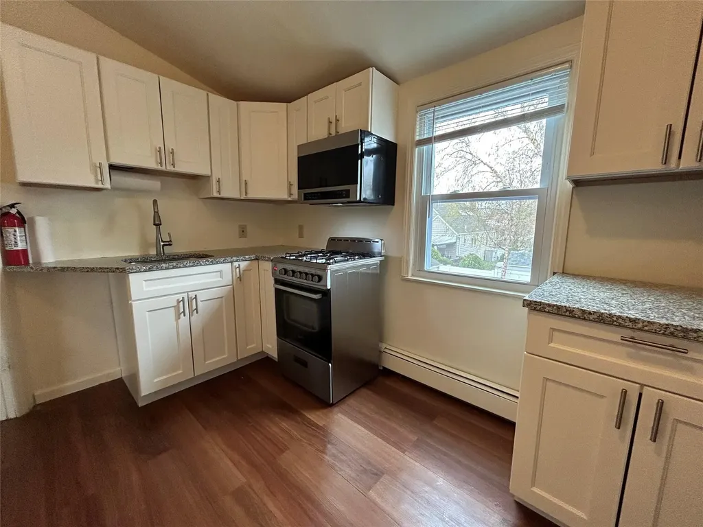 2191 Maple Street Wantagh NY 11793