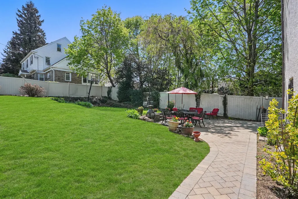 106 Devoe Avenue Yonkers NY 10705