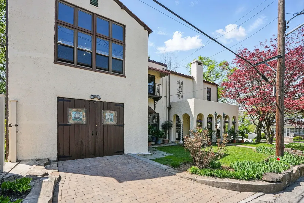 106 Devoe Avenue Yonkers NY 10705