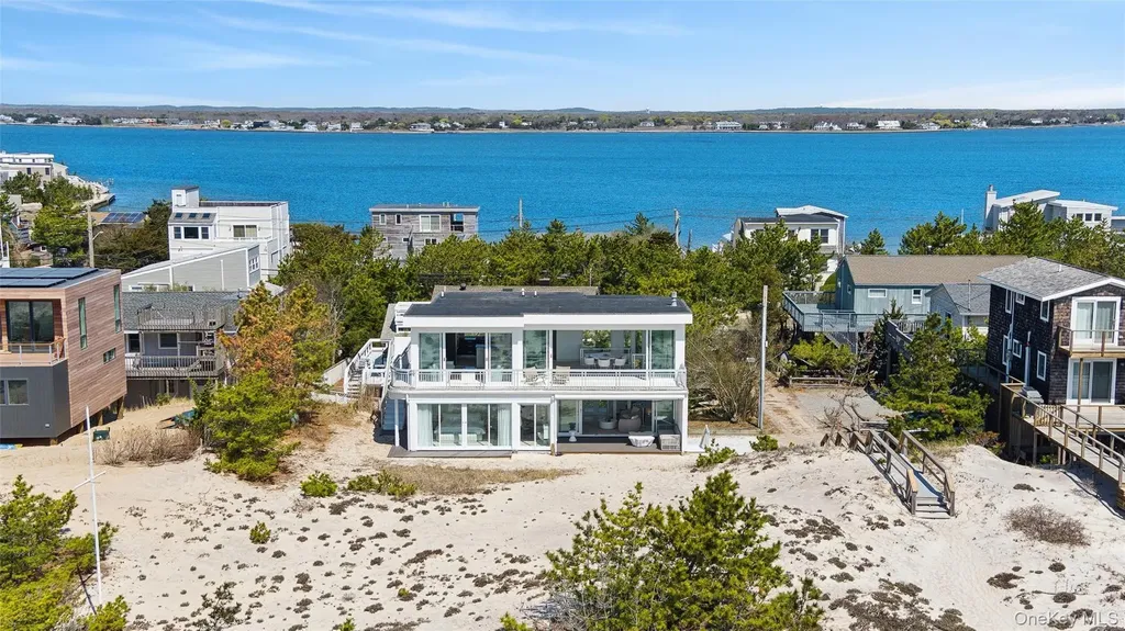 413B Dune Westhampton Beach NY 11978