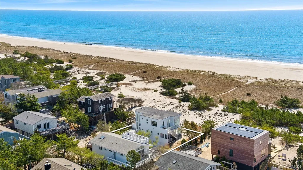 413B Dune Westhampton Beach NY 11978