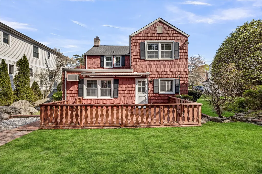 62 Henry Avenue Harrison NY 10528