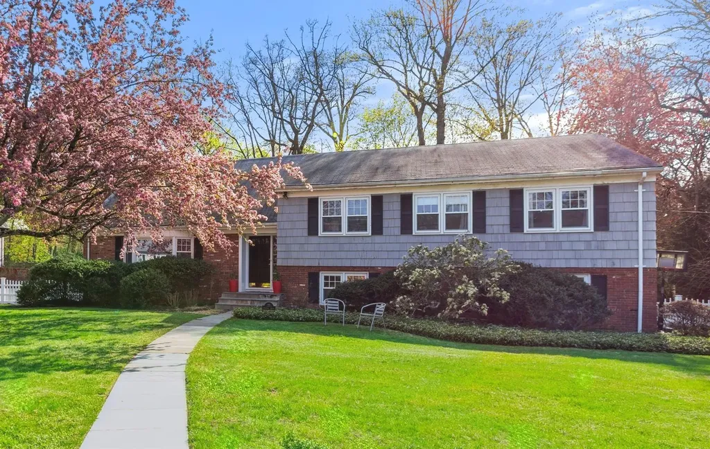 25 Chester Drive Rye NY 10580