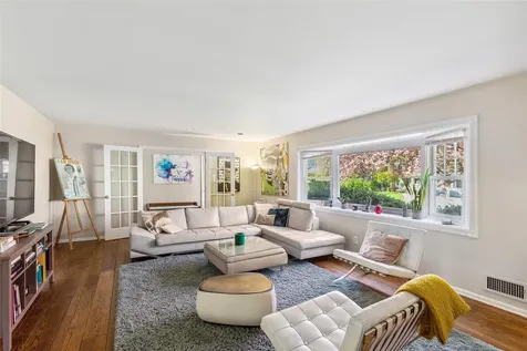25 Chester Drive Rye NY 10580