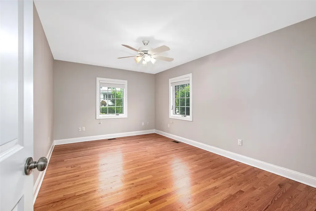 37 Myrtle Boulevard Larchmont NY 10538