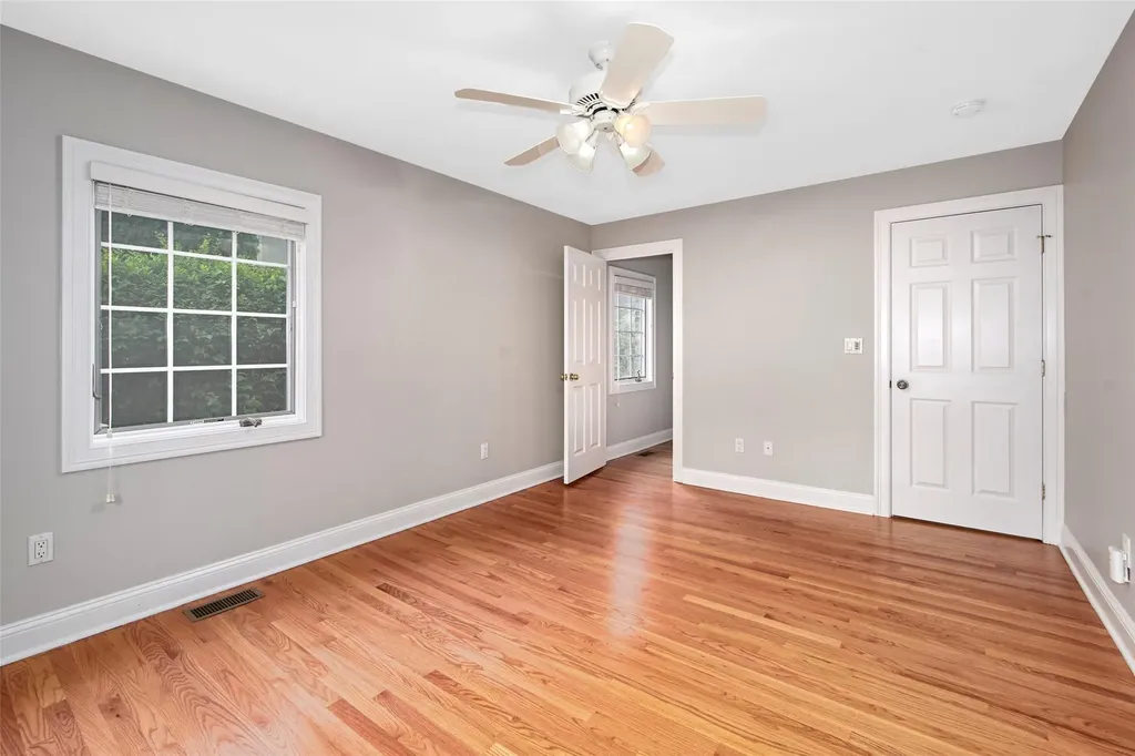 37 Myrtle Boulevard Larchmont NY 10538