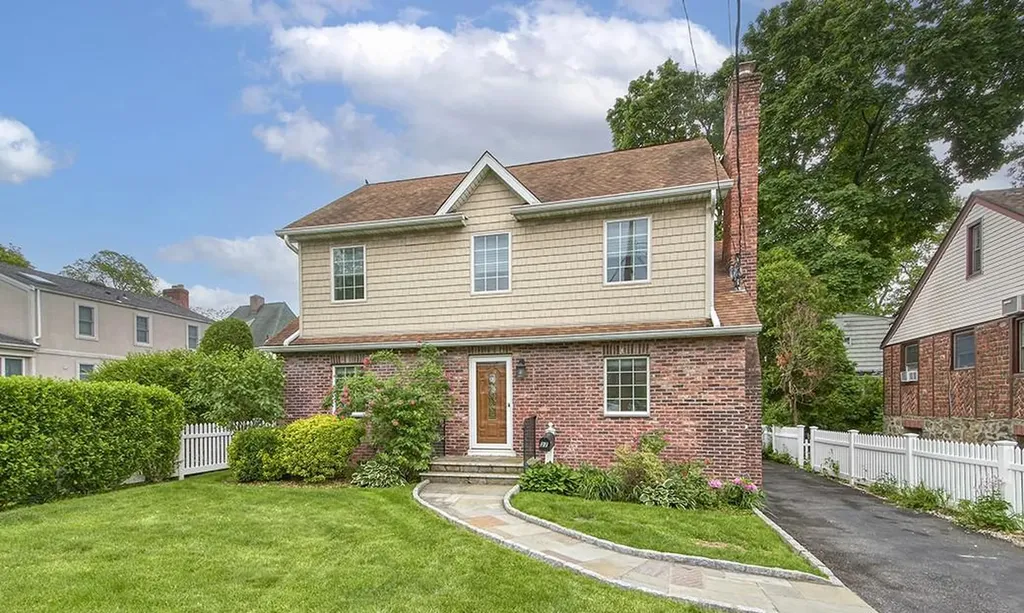 37 Myrtle Boulevard Larchmont NY 10538