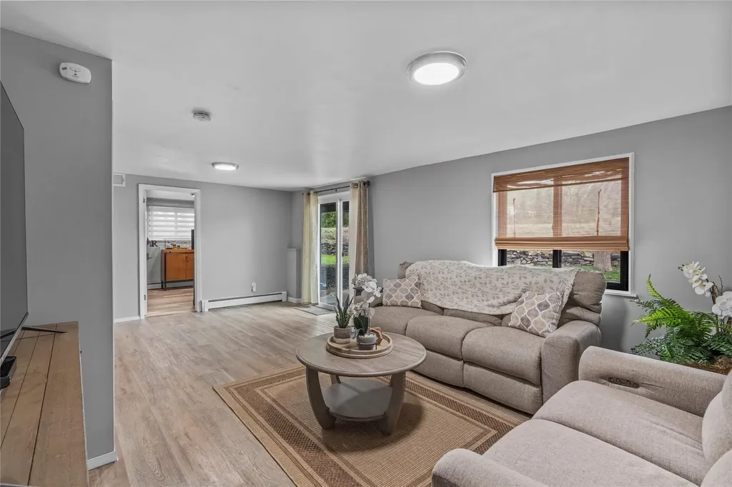 65 Sprain Road Scarsdale NY 10583